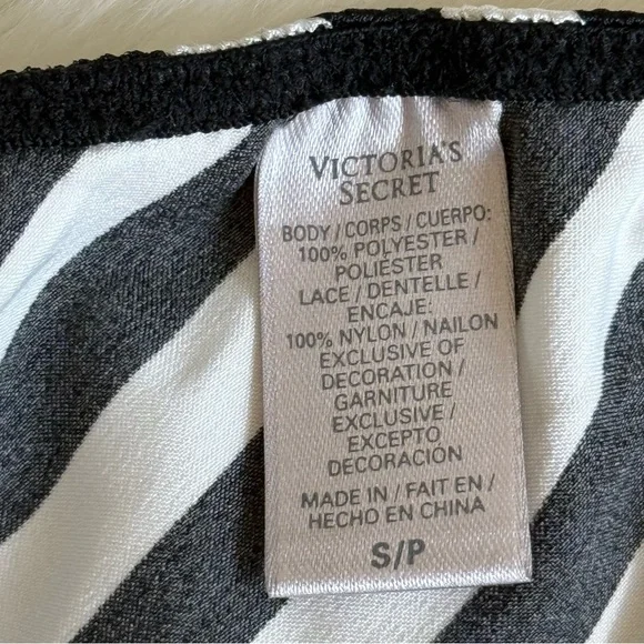 34B/S RARE Vs Victoria Secret Black & White Striped VERY SEXY multi-way push up - Picture 15 of 15